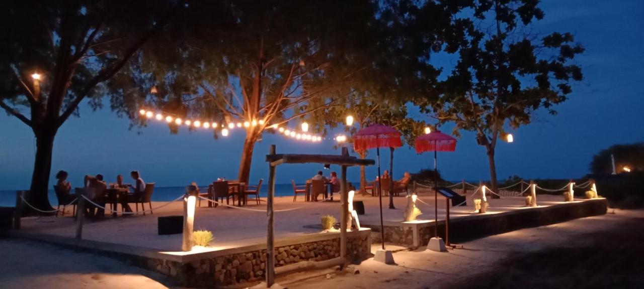 Desa Dunia Beda Resort Quần đảo Gili Ngoại thất bức ảnh