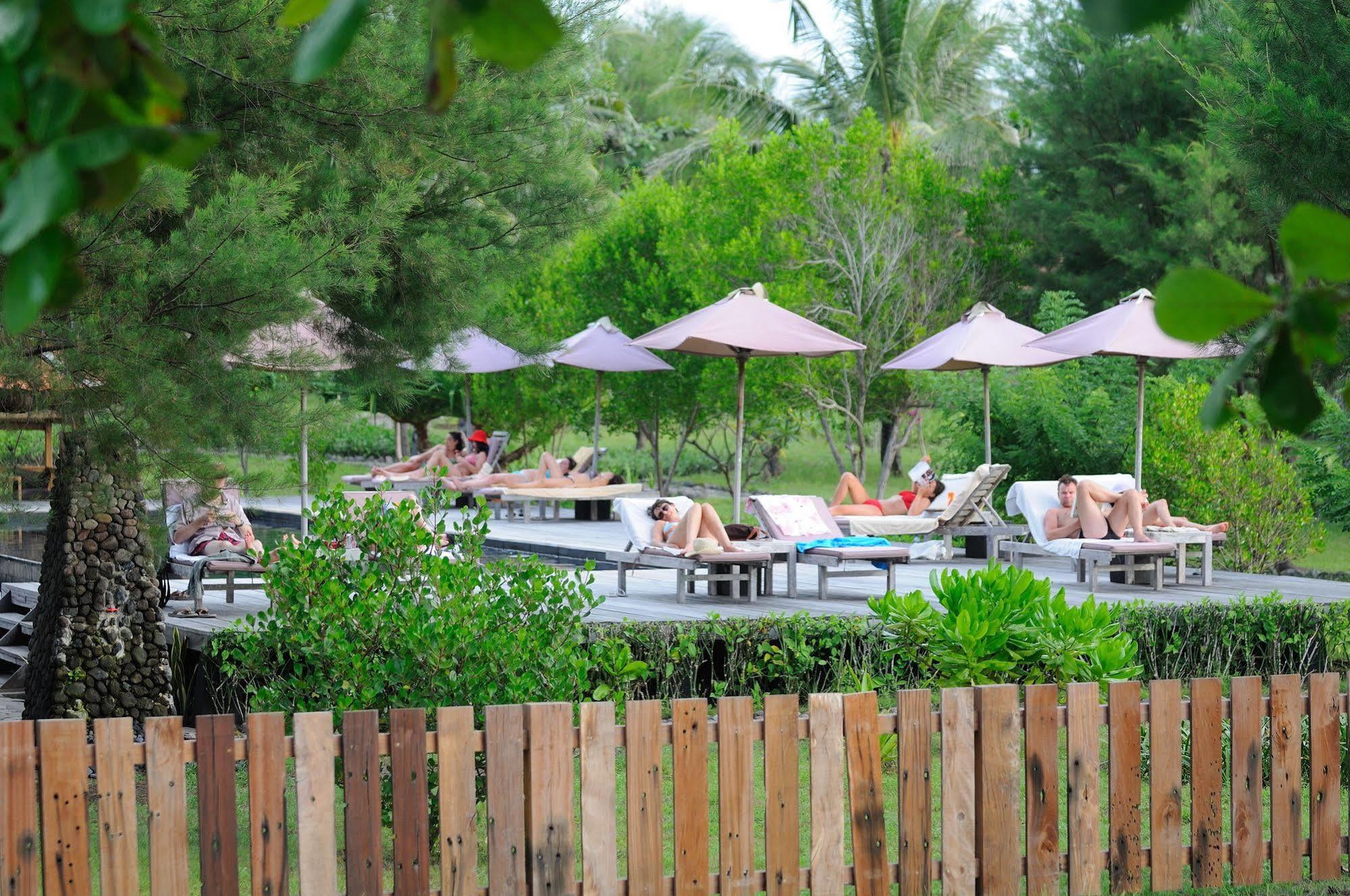 Desa Dunia Beda Resort Quần đảo Gili Ngoại thất bức ảnh